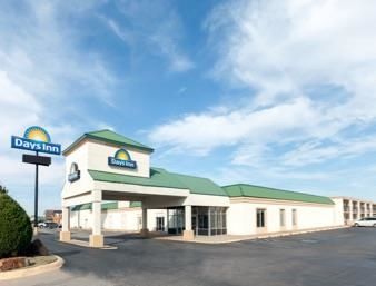 Hotel Oyo South I-35 And Se 29th *